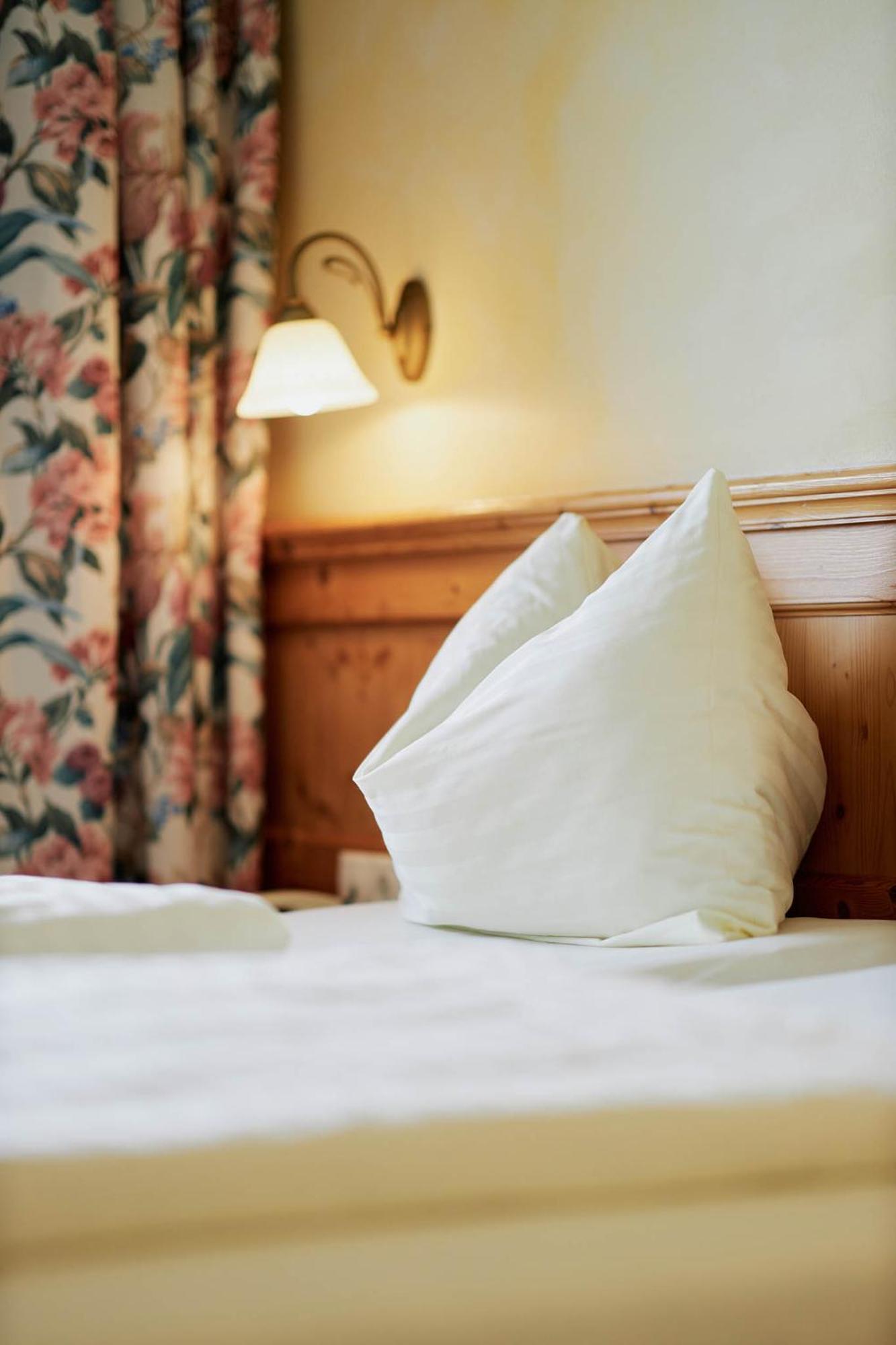 Gasthaus Hotel Oberwirt Ebbs Bagian luar foto